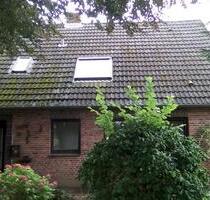 Idyllisches Haus mit großem Garten und Kaminofen - Westensee