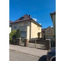 Charmante Stadtvilla in Viernheim mit Garten in top Lage