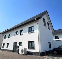 Wertvoll. Modern. Geborgen - Neuwertige 3-Zimmer-Erdgeschosswohnung mit Terrasse in Siegburg