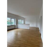 4-Zimmer Wohnung in Bonn-Bad Godesberg zu vermieten!