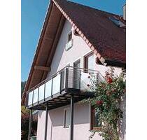 Schöne, helle Dachgeschosswohnung in Nabburg zu vermieten.