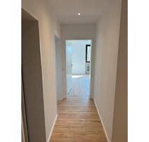 Attraktive 3-Zimmer-Wohnung mit Balkon, ab sofort - Würzburg Lengfeld