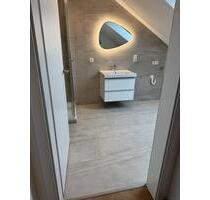 kernsanierte 75 m² Dachgeschosswohnung in Raesfeld zu vermieten