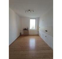 OB-Sterkrade: 3 Zi, Balkon, ab sofort frei - Oberhausen Alsfeld