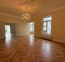 Genießen Sie großzügiges Wohnen in einer kernsanierten denkmalgeschützten Immobilie! - Rinteln