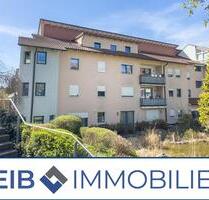 Helle 4-Zimmer-Wohnung mit Dachterrasse, Balkon, Einbauküche und Stellplatz in gepflegter Anlage - Coburg