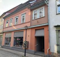 Wohn- und Geschäftshaus - 137.000,00 EUR Kaufpreis, in Sondershausen (PLZ: 99706)
