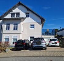 Immobilie, Haus: Einfamilienhaus mit Einliegerwohnung - Katzwinkel (Sieg)