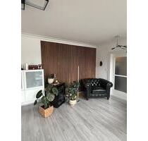 Helle 3,5-Zimmer-Wohnungmit zwei Balkone in Düsseldorf Friedrichs