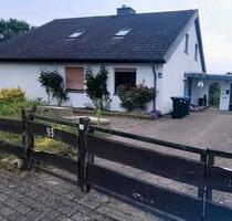 Ich biete hier ein großes schönes Wohnung in Bad Segeberg