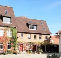 Zwei-Zimmer-Atelierwohnung in Erfurt-Ost