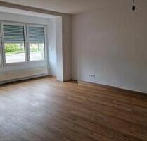 NEU RENOVIERTE 2 ZKB WOHNUNG IN GUSTERATH, NÄHE UNI, ZU VERMIETEN - Osburg