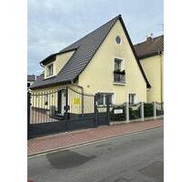 Einfamilienhaus modern, top ausgestattet & komplett Möbliert - Viernheim