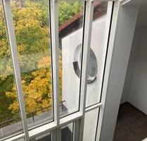 Etwas Besonderes! Raffinierte 3-Raumwohnung mit Galerie, Sauna und zwei Bädern! Balkon! - Leipzig Südost