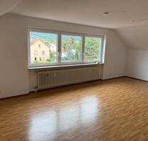Gemütliche 4-Zimmer-Dachgeschosswohnung 3. OG Zentrale Lage - Deidesheim