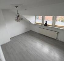 Dachgeschoss Wohnung - 1.000,00 EUR Kaltmiete, ca.  67,00 m² in Grevenbroich (PLZ: 41515)