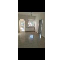 Wohnung 95qm 3 ZKB Esszimmer&Terrasse in 33330 Gütersloh KM 900€