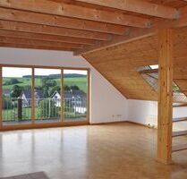 Sehr ansprechende Dachgeschoss-Wohnung in Bouderath zu vermieten ! - Nettersheim