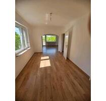 2 Zimmer Wohnung - 660,00 EUR Kaltmiete, ca.  77,00 m² in Saarbrücken (PLZ: 66111)
