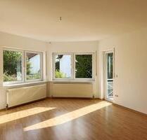 Helle 3 Zimmerwohnung mit Balkon im 1. Obergeschoss - Frankenberg (Eder)