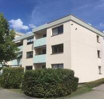 TOP Vermietete 2 ZKB, Balkon in Mering, 9 Stellplätze und Garage