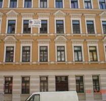Geräumige Erdgeschoßwohnung auf ca.72 m² mit Balkon - Leipzig Ost
