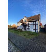 Fachwerkhaus mit Nebengelass zu verkaufen - Osterburg (Altmark)