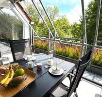 Leineinsel: Wunderschöne 3-Zi-Whg. mit TG + Südbalkon - Hannover Döhren-Wülfel