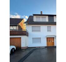Doppelhaushälfte - 1.300,00 EUR Kaltmiete, in Rottenburg am Neckar (PLZ: 72108)