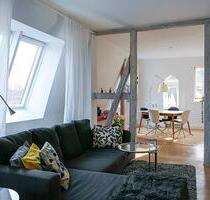 Charmante sonnige 3,5 Zimmerwohnung im Herzen von Plön zu verm.