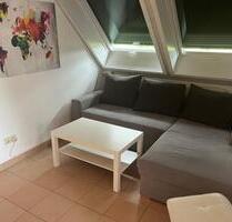 Schöne, voll möblierte 2 Zimmer in größerem Wohnbereich - Ingolstadt Münchener Straße