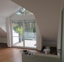 Schöne, helle, 1,5 Zimmerwohnung Ottobrunn