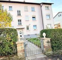 PROVISIONFREI - Stilvolle, hochwertig sanierte Wohnung mit Balkon - Stuttgart Bad Cannstatt