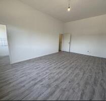 Frisch renovierte, 1-Zimmer-Wohnung im EG in Duisburg