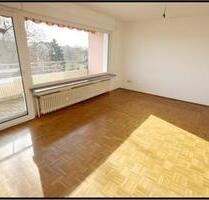 4-Zimmer-Wohnung mit Balkon und Garage – Unrenoviert - Saarbrücken St. Arnual