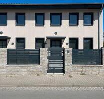 Erstbezug: modernes Reihenhaus, Wusterwitz