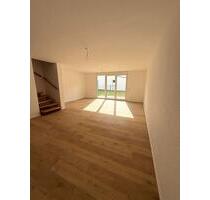 Erstbezug - Reihenhaus mit Garten, Terrasse und Stellplatz - Baden-Baden Balg