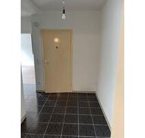 Schöne Zweizimmerwohnung - 650,00 EUR Kaltmiete, ca.  55,00 m² in Essen (PLZ: 45134) Stadtbezirk II