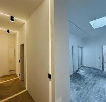 Kernsanierte, teilmöblierte 4-Zimmer-WG in zentraler, gut angebundener Lage in Köln-Ehrenfeld!