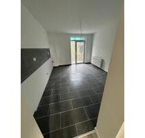 Gut aufgeteilt, 4 Zimmerwohnung mit Balkon - Chemnitz Ebersdorf