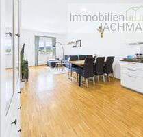 Wohnen im Herzen des Miteinanders:Barrierefreie 3-Zimmer-Erdgeschosswohnung mit herrlicher Fernsicht - Rattiszell