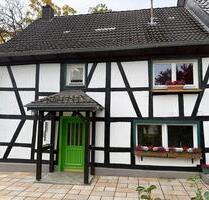 Fachwerkhaus zu Mieten - 980,00 EUR Kaltmiete, in Ruppichteroth (PLZ: 53809)