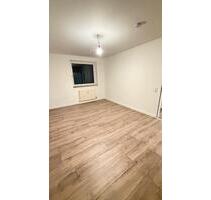 Renovierte 3-Zimmer-Wohnung mit Balkon – 72 m² - Stade Bützfleth