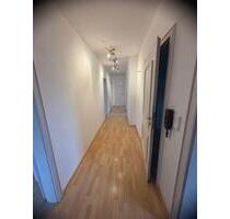 4 Zimmer Wohnung - 1.000,00 EUR Kaltmiete, ca.  82,00 m² in Künzell (PLZ: 36093)