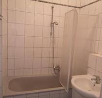eine kleine frischrenovierte Zweiraumwohnung - Leipzig Ost