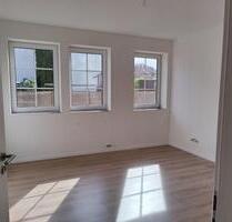 4 großzügige Zimmer + Küche + Bad + Gäste-WC + DieleEsszimmer + Abstellr. in 39397 KROPPENSTEDT KM 840 € - Gröningen