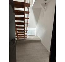 Erstbezug nach Sanierung: Helle 2-Zimmer-Dachgeschosswohnung - Heubach