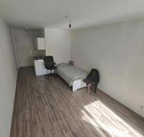 Ruhig und zentral - Wohnen in Bruck - 1 Zimmer mit Balkon - Erlangen