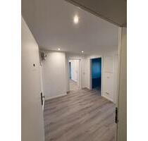 3 Zimmer Wohnung im 2 OG - 950,00 EUR Kaltmiete, ca.  70,00 m² in Bielefeld (PLZ: 33609) Heepen