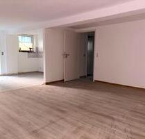 Großzügiges Wohnen im schönen Rosdorf